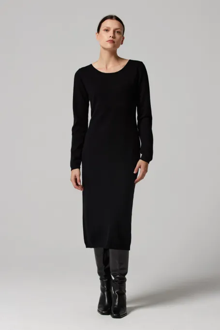 Midi-Kleid aus schwarzem Kaschmir