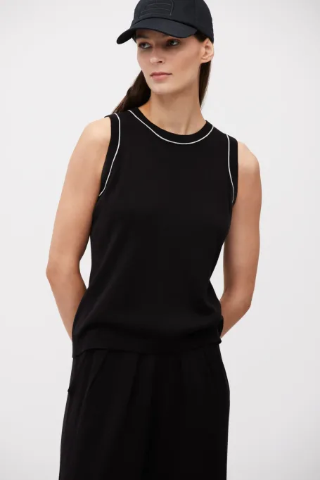 Schwarzes Top aus Seide